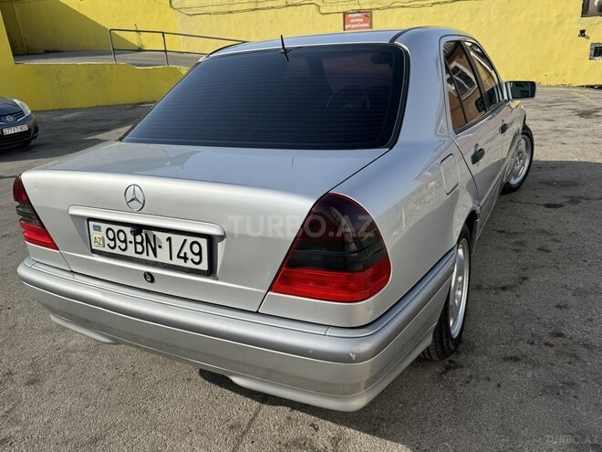 Mercedes C 180 1999, 257,000 km - 1.8 l - Bakı