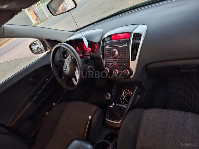 Kia  2010, 410,000 km - 1.6 l - Lənkəran