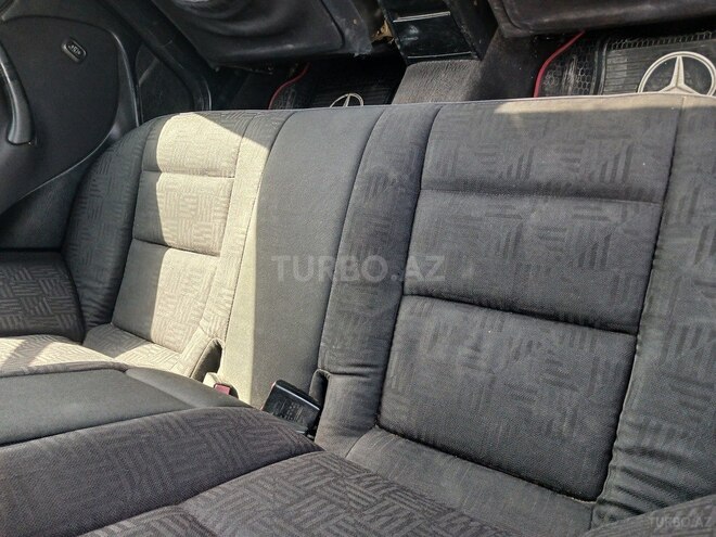 Mercedes C 250 d 2016, 333,222 km - 2.1 l - Bakı