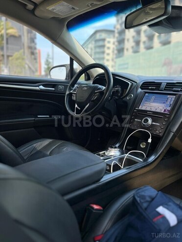 Ford Fusion (North America) 2019, 121,000 km - 2.0 l - Bakı