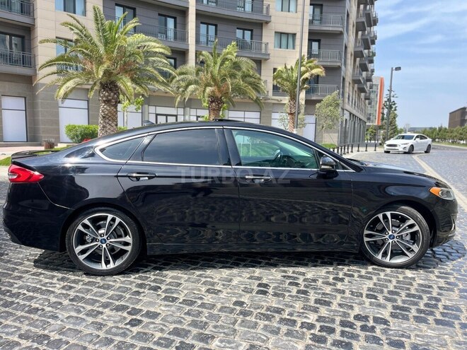 Ford Fusion (North America) 2019, 121,000 km - 2.0 l - Bakı