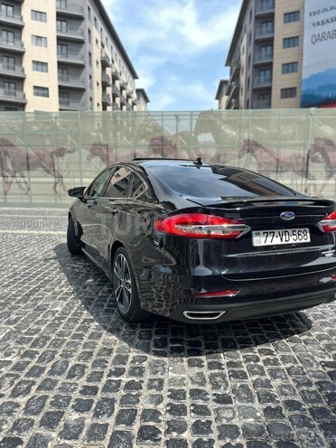 Ford Fusion (North America) 2019, 121,000 km - 2.0 l - Bakı