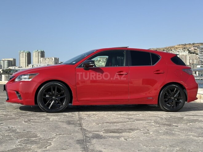 Lexus CT 200h-4