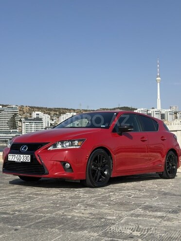 Lexus CT 200h-17