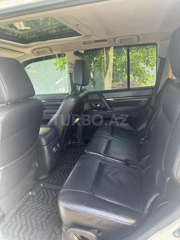 Mitsubishi Pajero 2010, 221,259 km - 3.5 л - Bakı