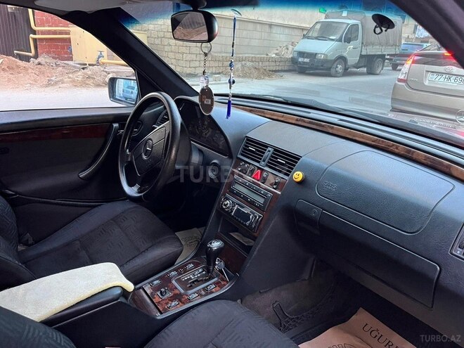 Mercedes C 180 1998, 332,000 km - 1.8 l - Bakı