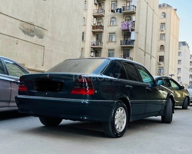 Mercedes C 180 1998, 332,000 km - 1.8 l - Bakı
