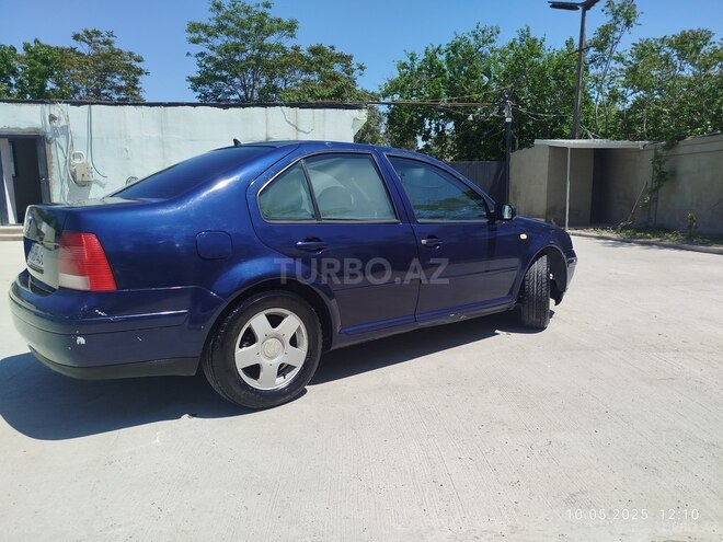 Volkswagen Bora 1999, 296,400 km - 1.6 l - Bakı
