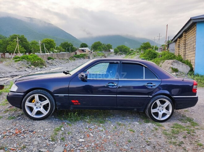 Mercedes C 180 1993, 425,000 km - 1.8 l - Şəki