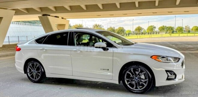 Ford Fusion (North America) 2018, 118,102 km - 2.0 л - Bakı