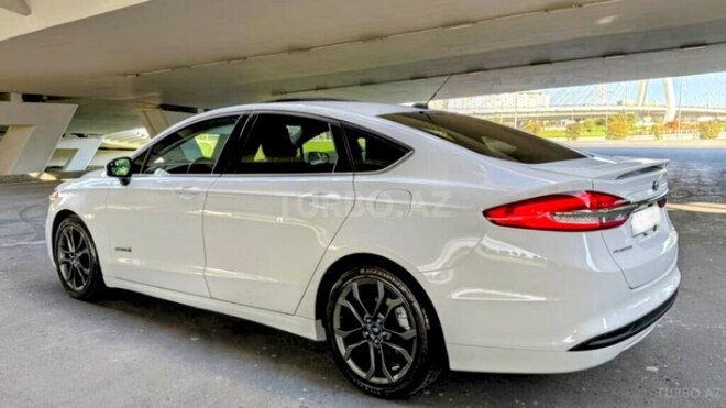 Ford Fusion (North America) 2018, 118,102 km - 2.0 л - Bakı