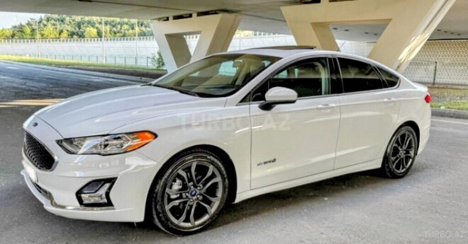 Ford Fusion (North America) 2018, 118,102 km - 2.0 л - Bakı