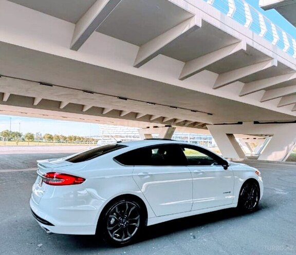 Ford Fusion (North America) 2018, 118,102 km - 2.0 л - Bakı