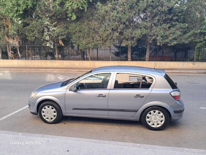 Opel Astra 2004, 363,000 km - 1.4 l - Bakı