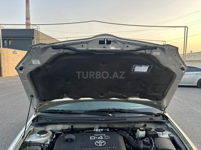 Toyota Corolla 2004, 185,000 km - 1.4 l - Bakı