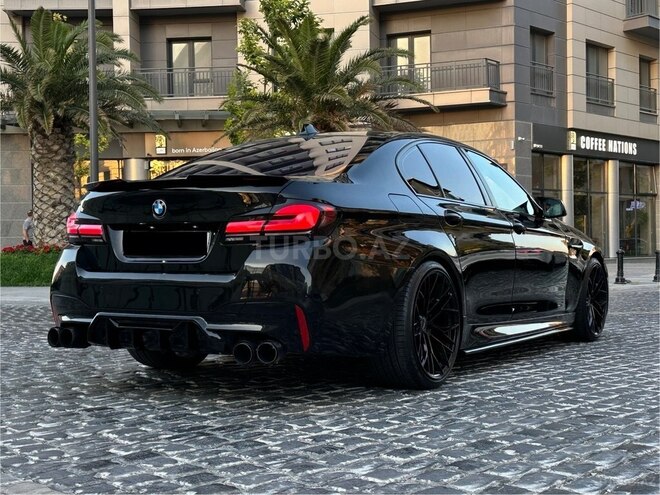 BMW 528-5