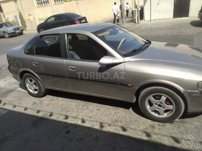 Opel Vectra 1996, 553,347 km - 1.8 l - Bakı