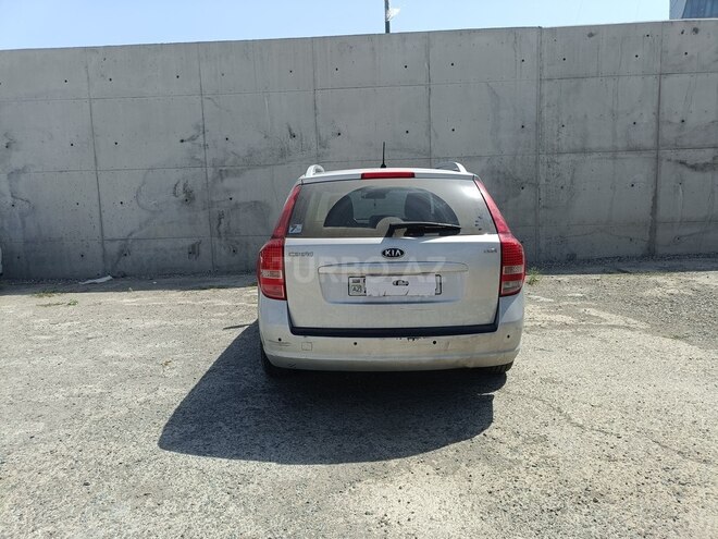 Kia  2009, 295,000 km - 1.6 l - Bakı