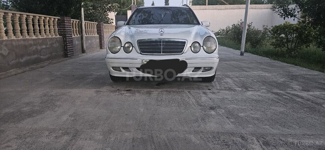 Mercedes E 220 d 2000, 389,000 km - 2.2 l - Bakı
