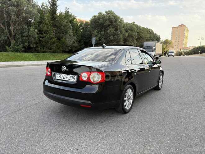 Volkswagen Jetta-8