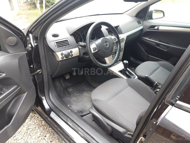 Opel Astra 2008, 221,000 km - 1.4 l - Gəncə