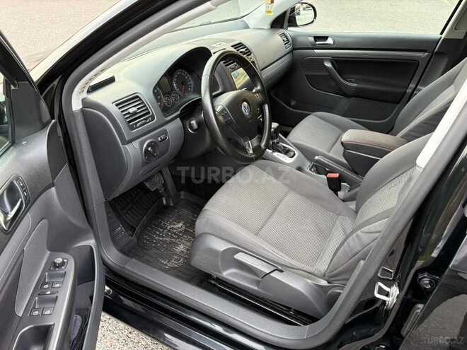 Volkswagen Jetta-14