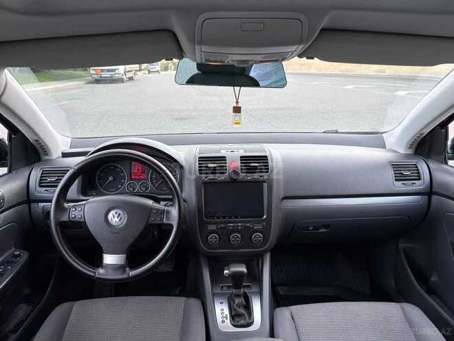 Volkswagen Jetta-3