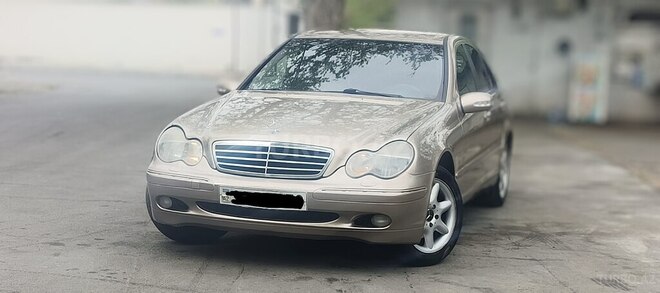 Mercedes C 220 d 2002, 349,000 km - 2.2 л - Mingəçevir