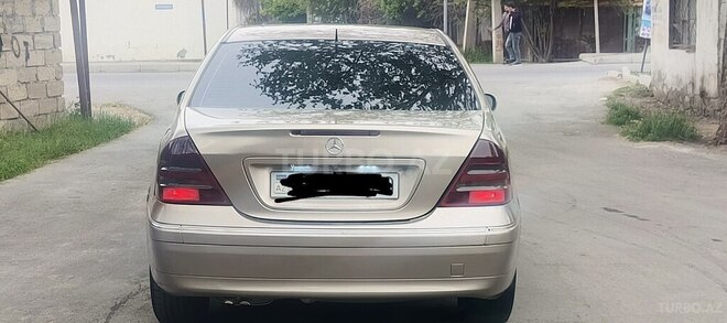Mercedes C 220 d 2002, 349,000 km - 2.2 л - Mingəçevir