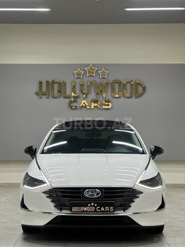 Hyundai Sonata-4