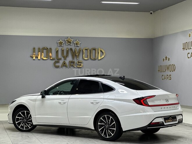 Hyundai Sonata-8