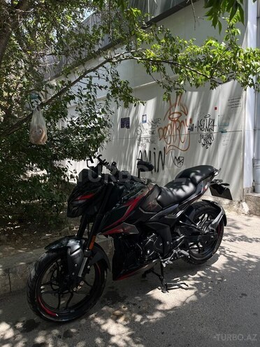 Bajaj  2025, 5,800 km - 0.3 l - Xırdalan