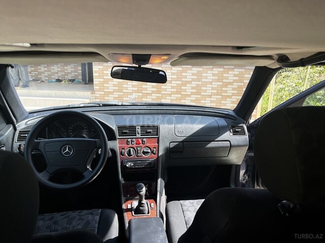 Mercedes C 180 1999, 260,000 km - 1.8 l - Bakı