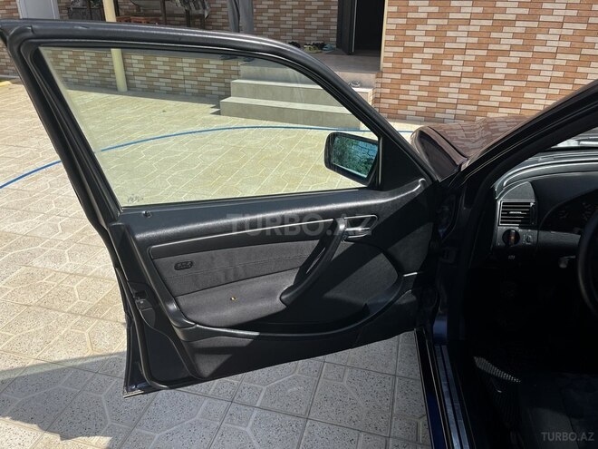 Mercedes C 180 1999, 260,000 km - 1.8 l - Bakı