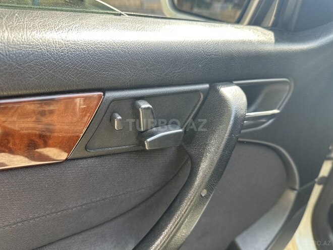 Mercedes C 240 1997, 440,000 km - 2.4 l - Bakı
