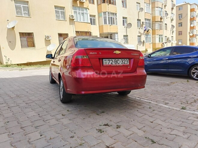 Chevrolet Aveo-3