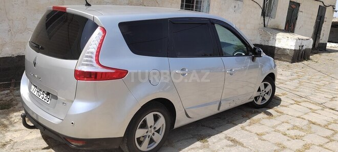 Renault Scenic 2009, 318,358 km - 1.5 l - Bakı