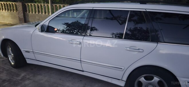 Mercedes E 220 d 2000, 389,000 km - 2.2 l - Bakı