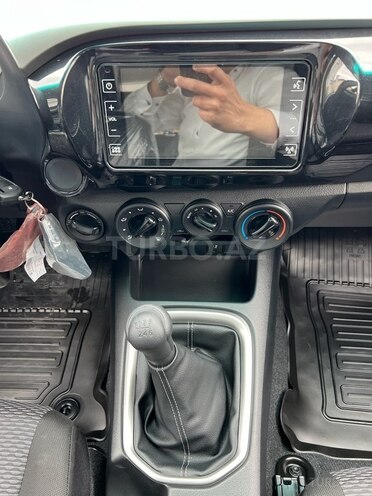 Toyota Hilux 2025, 0 km - 2.4 л - Gəncə