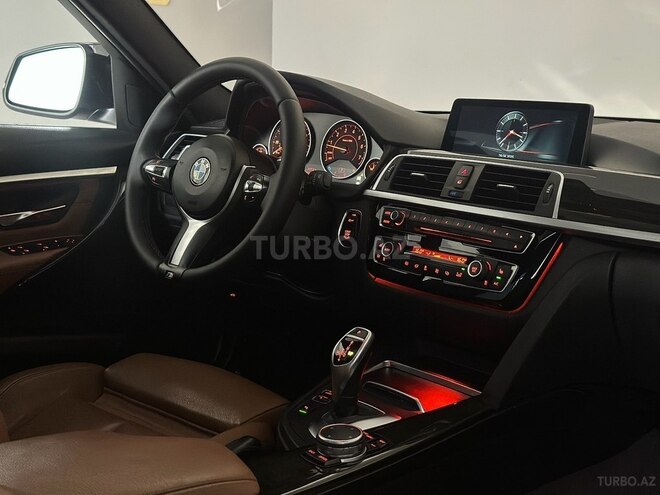 BMW 330-15
