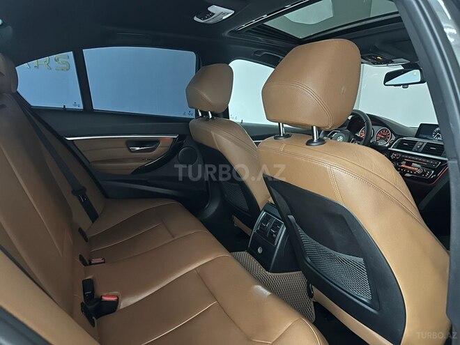 BMW 330-22
