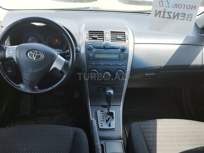 Toyota Corolla 2009, 292,000 km - 1.6 l - Bakı