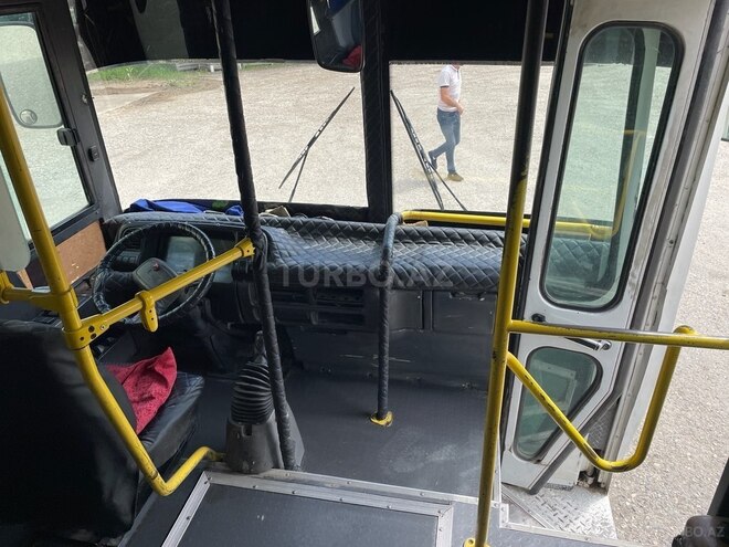 Isuzu Ecobus 2012, 275,000 km - 4.6 l - Qusar