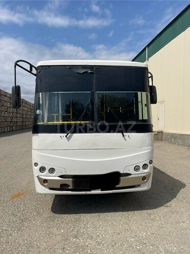 Isuzu Ecobus 2012, 275,000 km - 4.6 l - Qusar