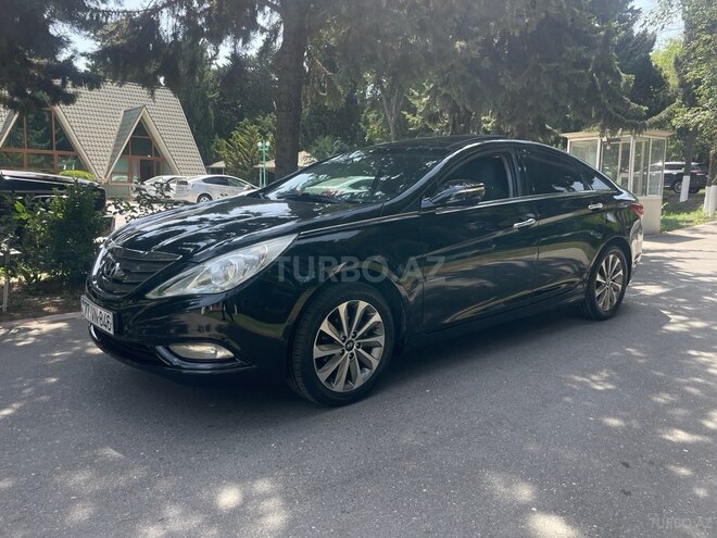 Hyundai Sonata-3