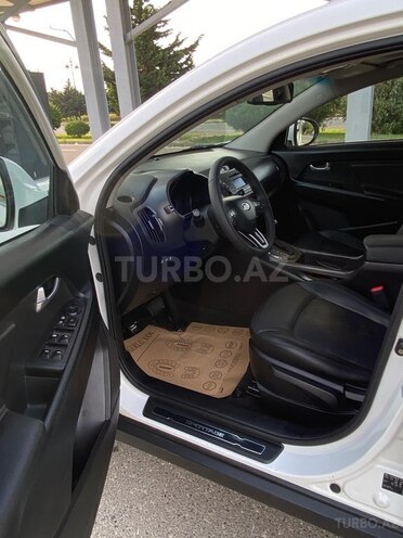 Kia Sportage 2010, 240,000 km - 2.0 l - Bakı