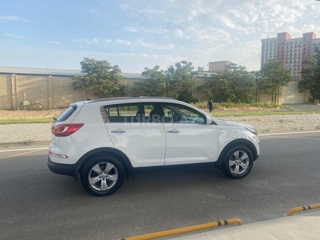 Kia Sportage 2010, 240,000 km - 2.0 l - Bakı