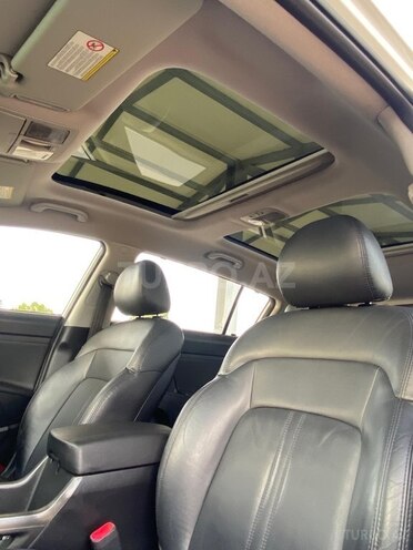 Kia Sportage 2010, 240,000 km - 2.0 l - Bakı