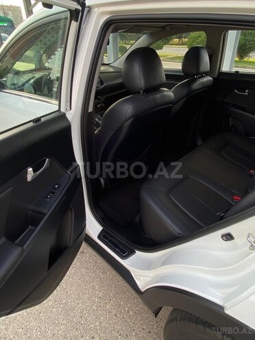 Kia Sportage 2010, 240,000 km - 2.0 l - Bakı