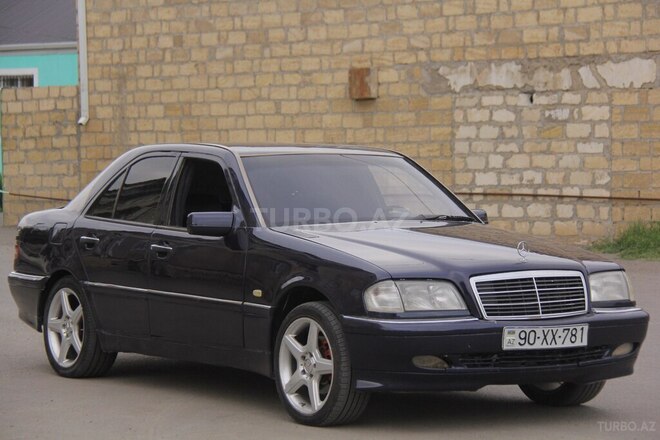 Mercedes C 240 1999, 213,225 km - 2.4 l - Gəncə